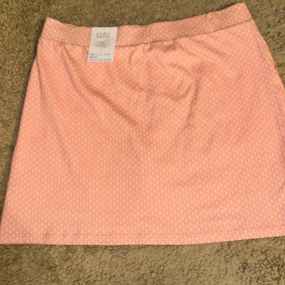 NWT Croft & Barrow Women’s Easy Pull-On Peach and White Skort (L) - Picture 3 of 6